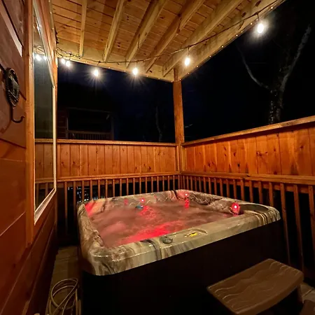 Prime Location & Loaded For Family Fun Villa Pigeon Forge Exterior photo