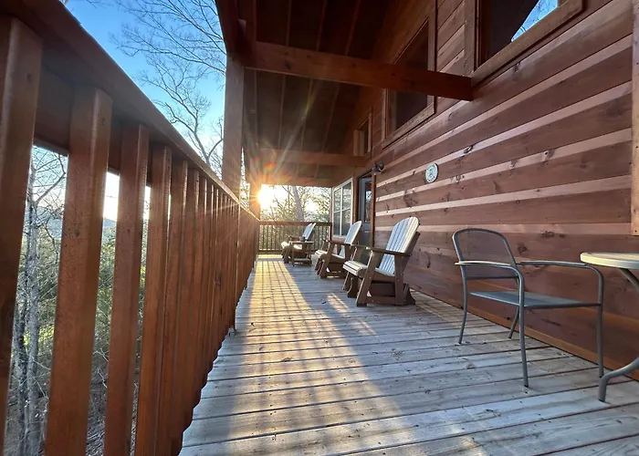 Prime Location & Loaded For Family Fun